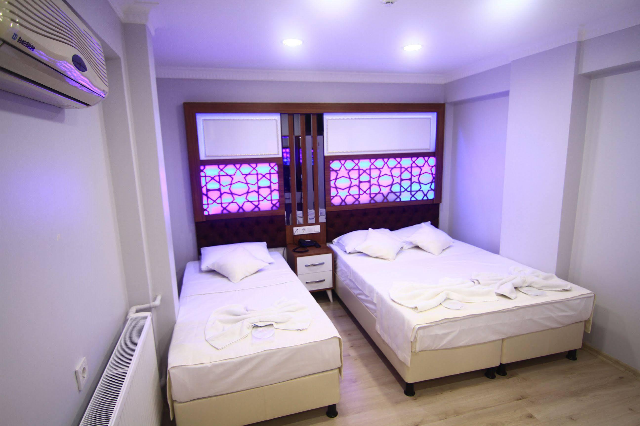 Grand Liza Hotel Estambul Exterior foto